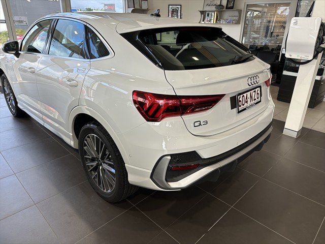 2025 Audi Q3 35 TFSI S line