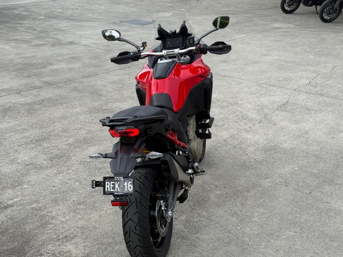 2025 Ducati Multistrada V4S Multistrada Red