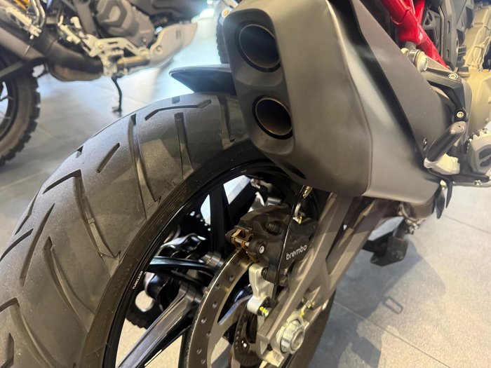 2025 Ducati Multistrada V4S Multistrada Red