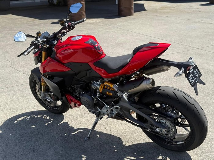 2025 Ducati Streetfighter V2 S Streetfighter Red