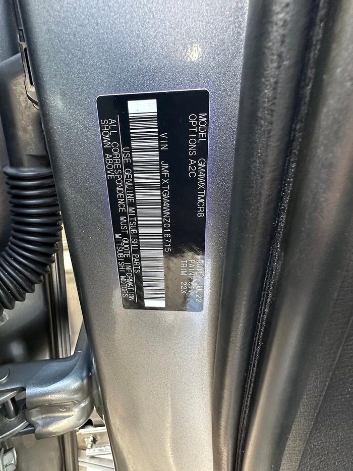 2022 Mitsubishi Outlander ES