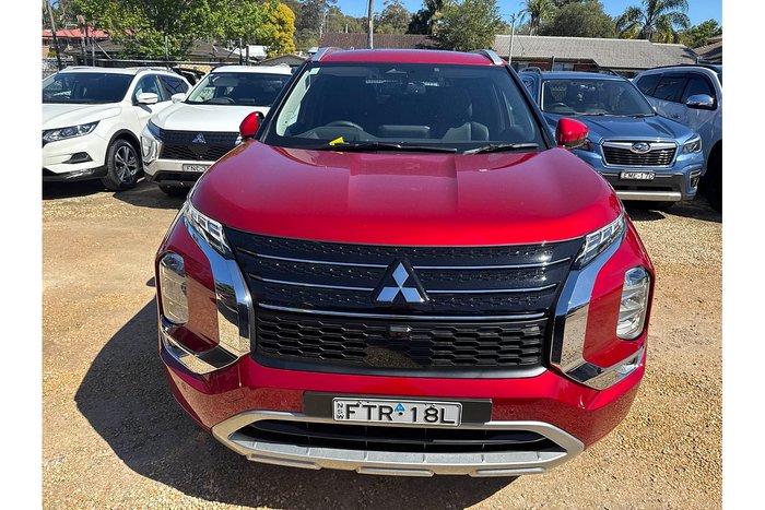 2023 Mitsubishi Outlander PHEV Exceed