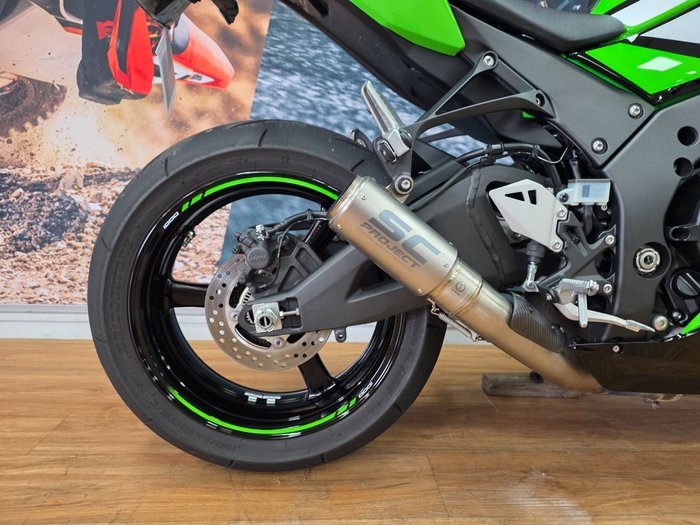 2024 Kawasaki NINJA ZX-10R GREEN