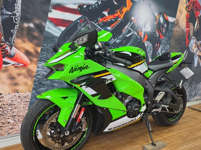 2024 Kawasaki NINJA ZX-10R GREEN
