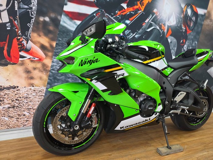 2024 Kawasaki NINJA ZX-10R GREEN