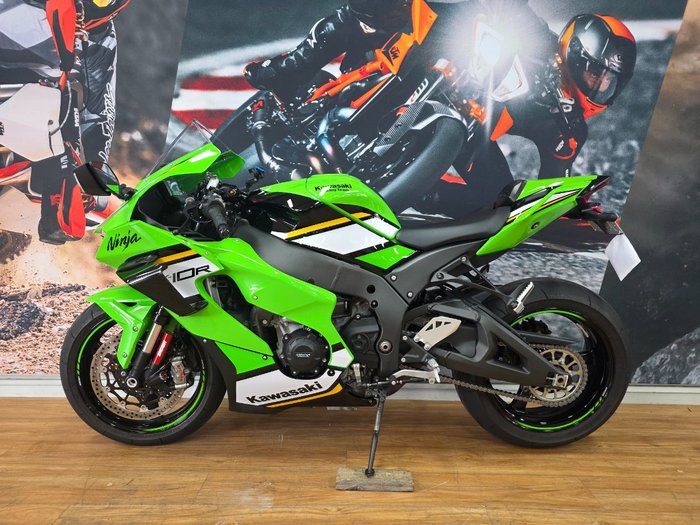 2024 Kawasaki NINJA ZX-10R GREEN