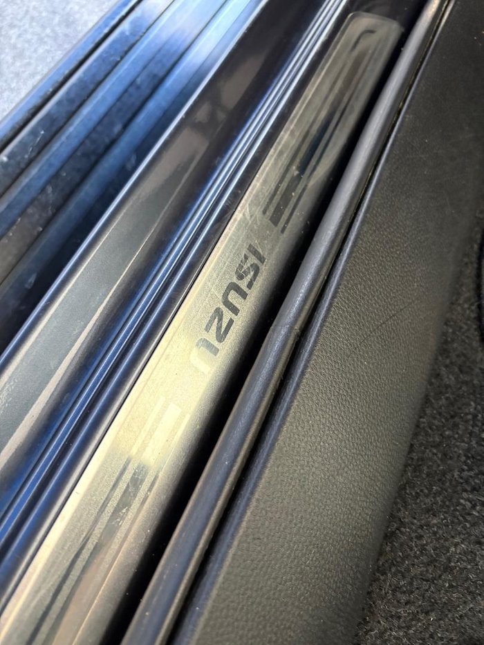 2022 Isuzu D-MAX X-TERRAIN