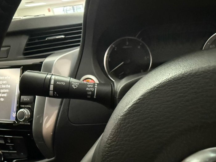 2024 Nissan Navara ST-X D23 MY24 4X4 Dual Range Solid White