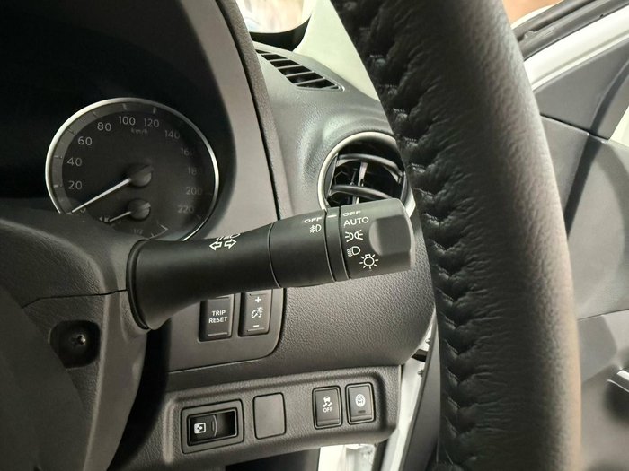 2024 Nissan Navara ST-X D23 MY24 4X4 Dual Range Solid White