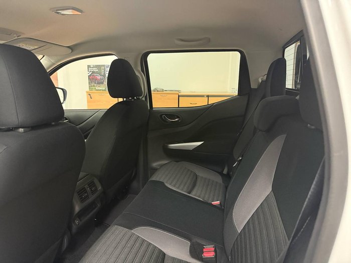 2024 Nissan Navara ST-X D23 MY24 4X4 Dual Range Solid White
