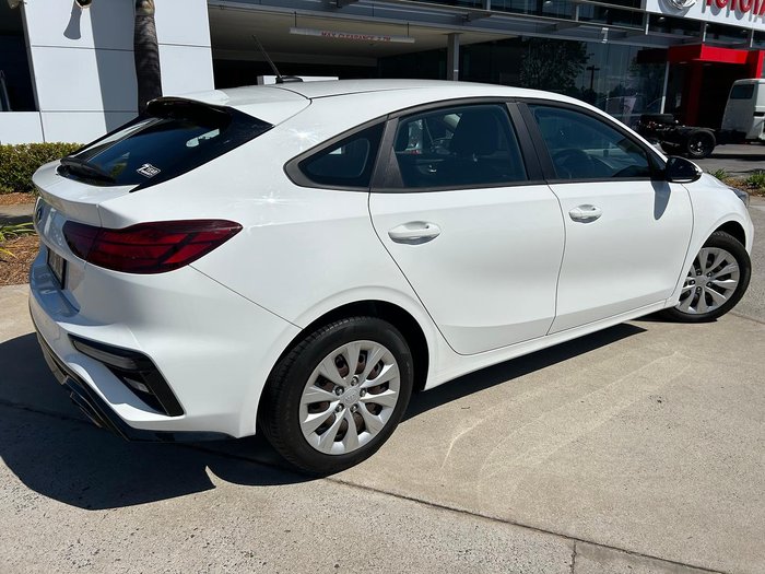 2021 Kia Cerato S BD MY21 Clear White