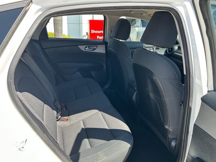 2021 Kia Cerato S BD MY21 Clear White