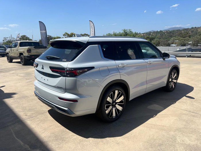 2025 Mitsubishi Outlander Exceed ZM MY25 AWD White Diamond
