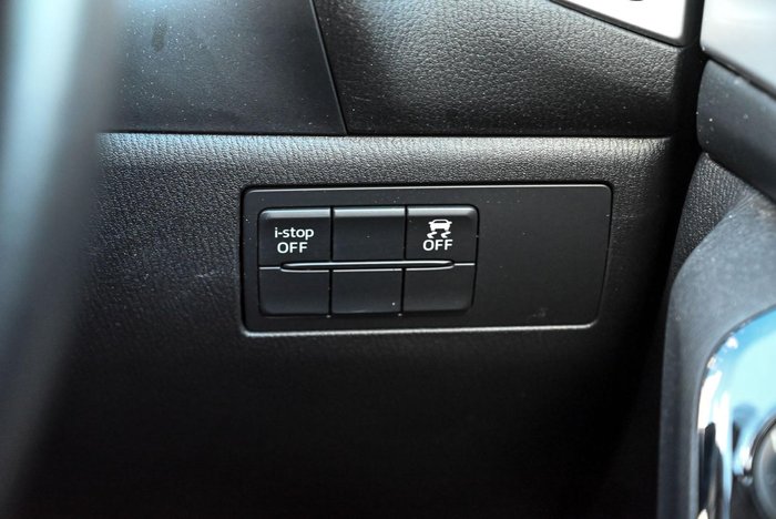 2019 Mazda 3 Maxx Sport