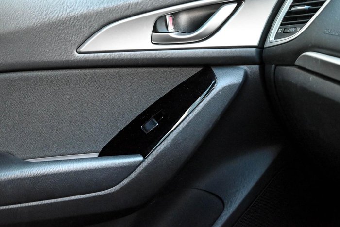 2019 Mazda 3 Maxx Sport