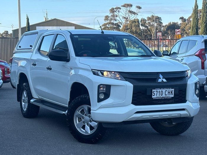 2021 Mitsubishi Triton GLX+