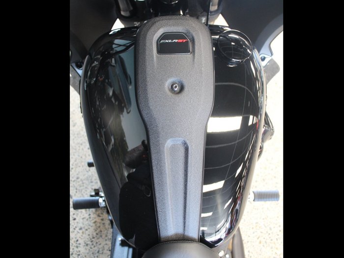 2025 Harley-davidson FXLRST LOW RIDER ST (117) MIDNIGHT FIRESTORM