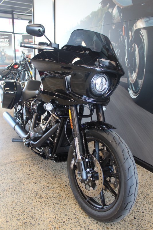 2025 Harley-davidson FXLRST LOW RIDER ST (117) MIDNIGHT FIRESTORM