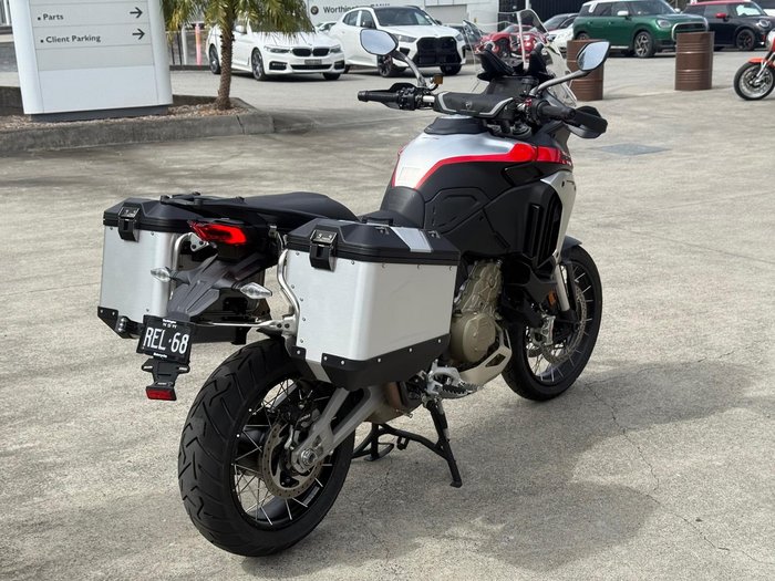 2025 Ducati Multistrada V4 Rally Multistrada Black