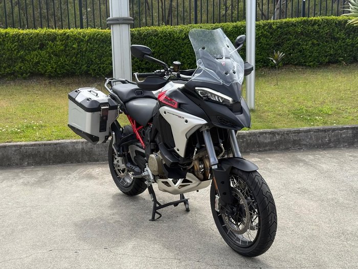 2025 Ducati Multistrada V4 Rally Multistrada Black