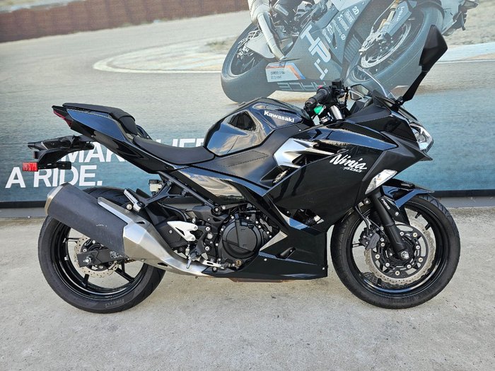 2020 Kawasaki NINJA 400 Black
