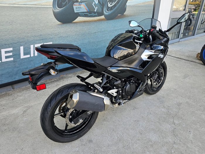2020 Kawasaki NINJA 400 Black