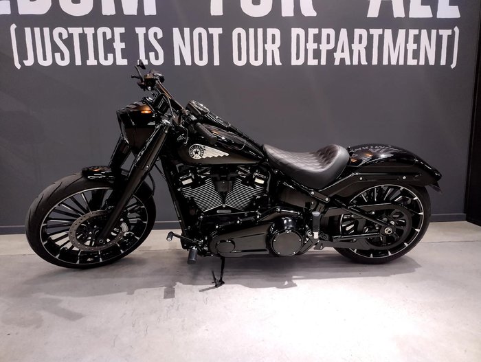 2025 Harley-Davidson Fat Boy 117 (FLFB) Softail Black