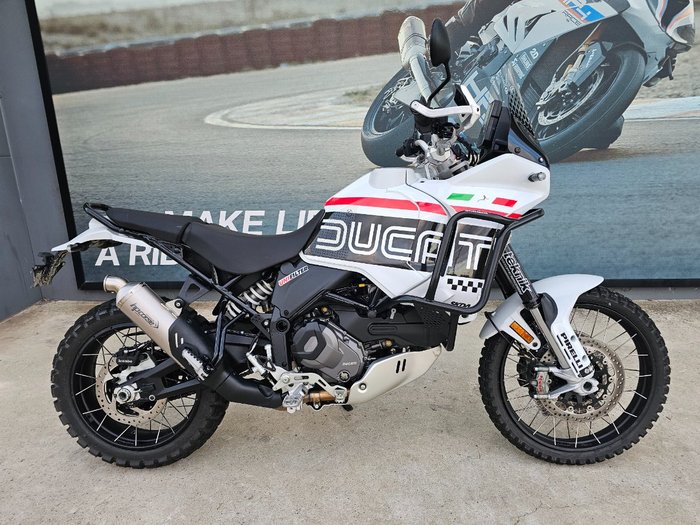 2024 DUCATI DESERTX RALLY White