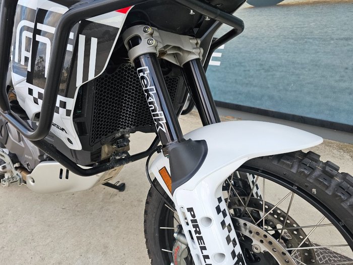 2024 DUCATI DESERTX RALLY White