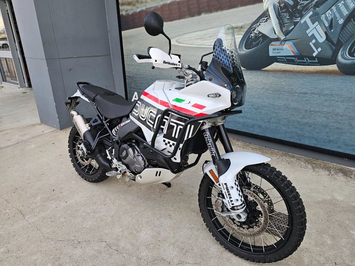 2024 DUCATI DESERTX RALLY White