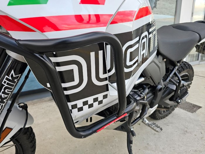 2024 DUCATI DESERTX RALLY White