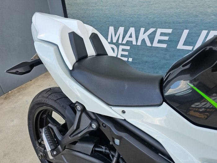 2022 Kawasaki NINJA 650L White