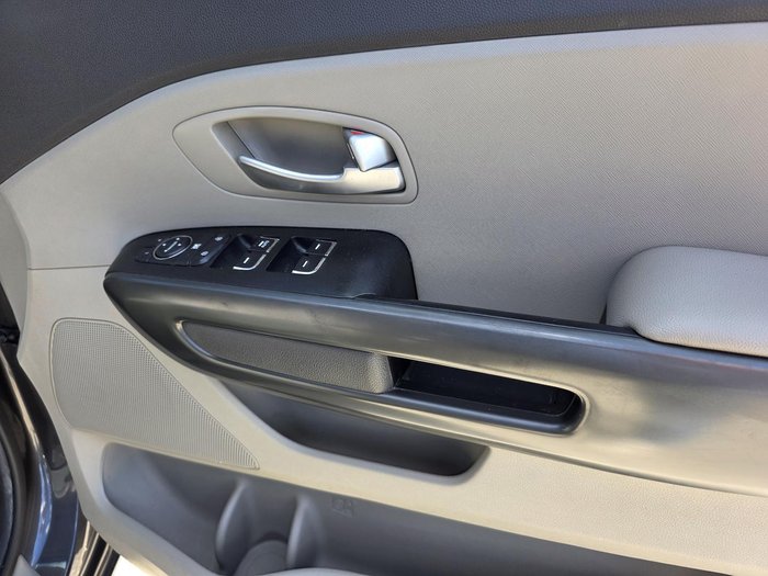 2018 Kia Carnival S YP MY18 Platinum Graphite