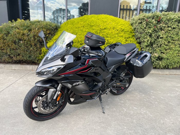 2022 Kawasaki NINJA 1000SX Black
