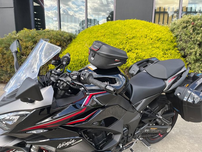 2022 Kawasaki NINJA 1000SX Black