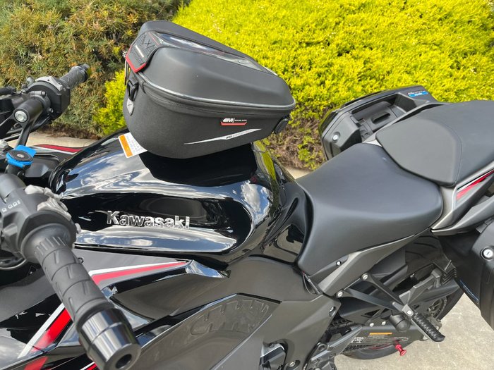 2022 Kawasaki NINJA 1000SX Black