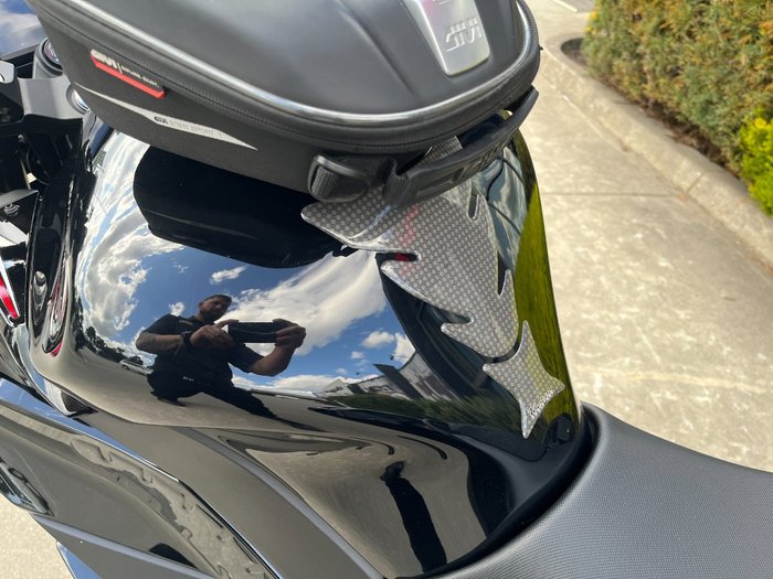 2022 Kawasaki NINJA 1000SX Black