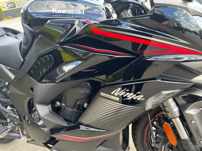 2022 Kawasaki NINJA 1000SX Black