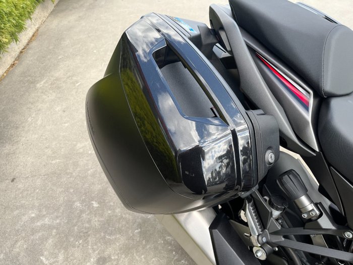 2022 Kawasaki NINJA 1000SX Black