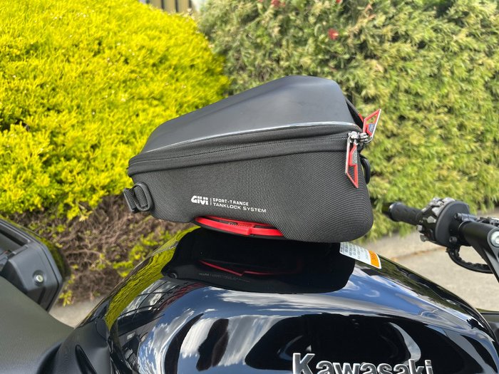 2022 Kawasaki NINJA 1000SX Black