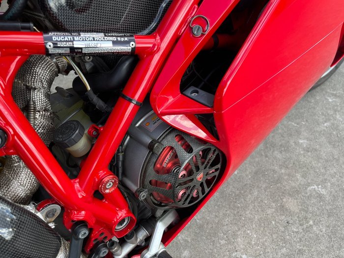 2004 DUCATI 999 Red