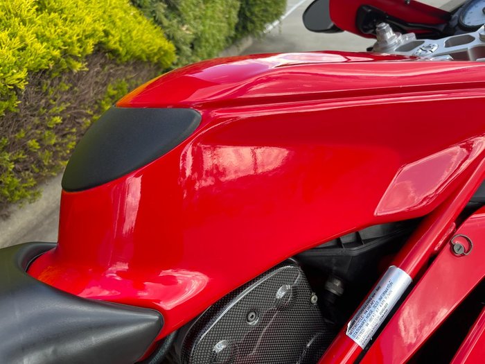 2004 DUCATI 999 Red