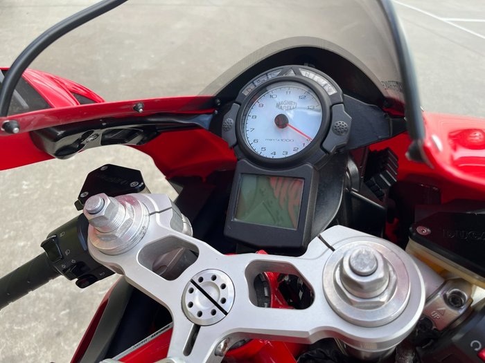 2004 DUCATI 999 Red