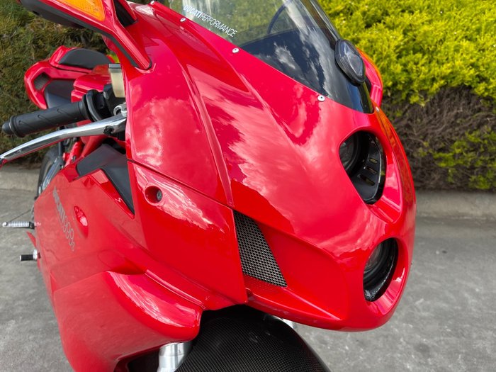 2004 DUCATI 999 Red