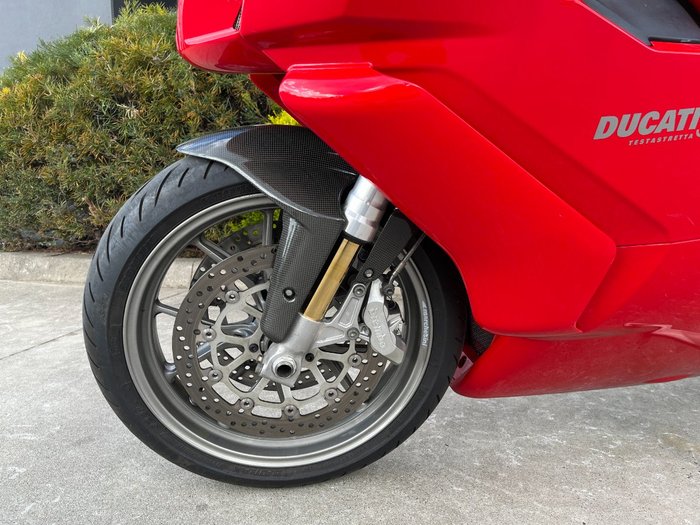 2004 DUCATI 999 Red
