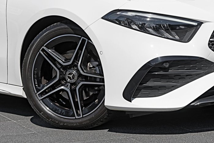 2024 Mercedes-Benz A-Class A200