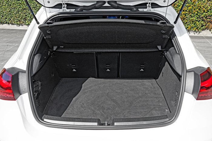 2024 Mercedes-Benz A-Class A200