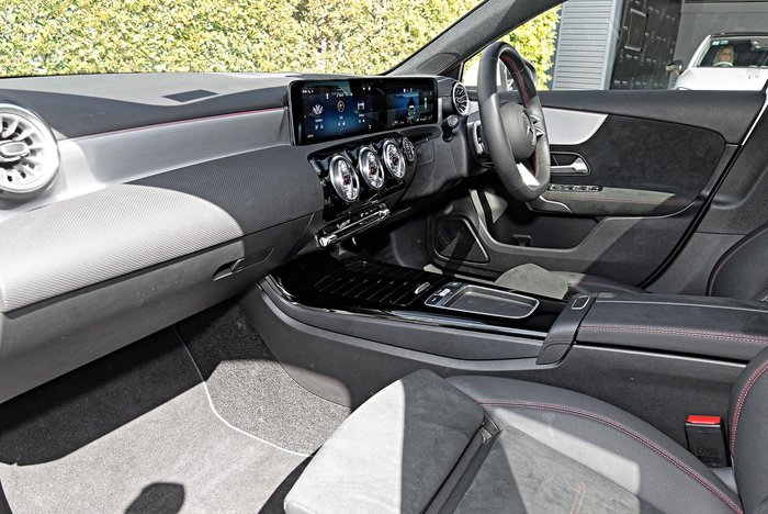 2024 Mercedes-Benz A-Class A200