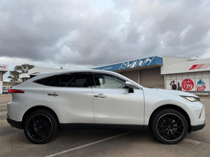 2023 Toyota Harrier Hybrid Z Leather Package