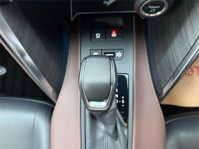 2023 Toyota Harrier Hybrid Z Leather Package